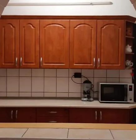 Maya Vendeghaz * Abádszalók