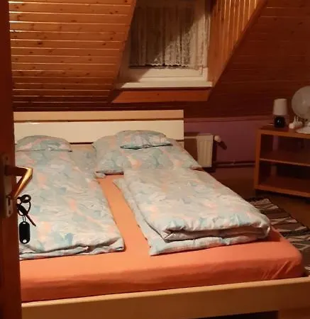 アパート Maya Vendeghaz *